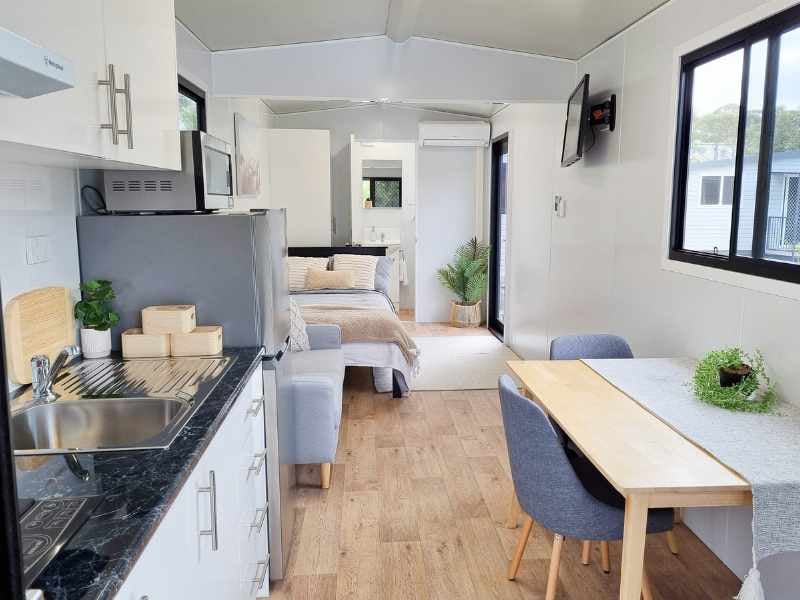 VanHomes Studio Suite
