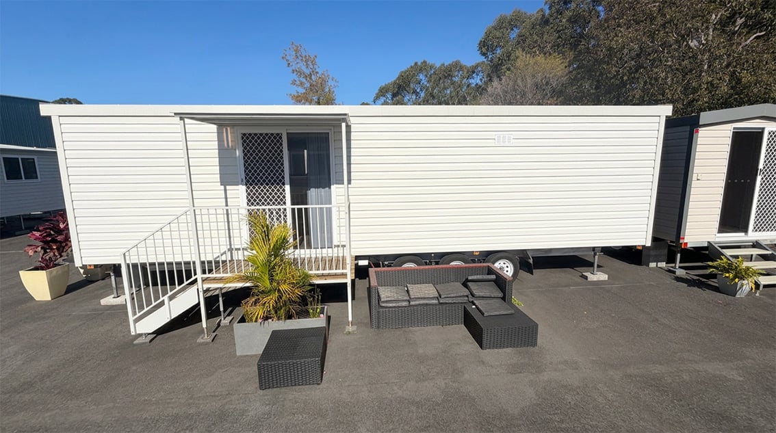 01 962S Studio Suite Unit