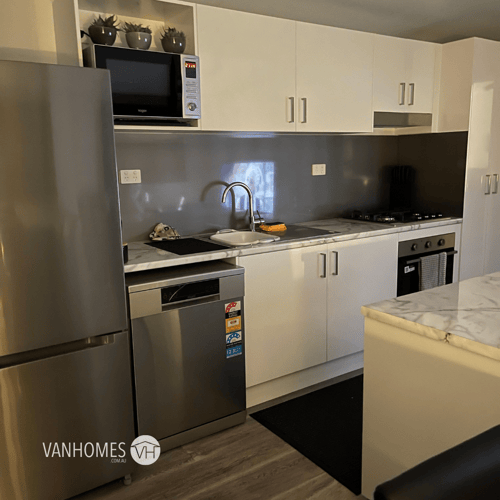 VanHomes kitchen
