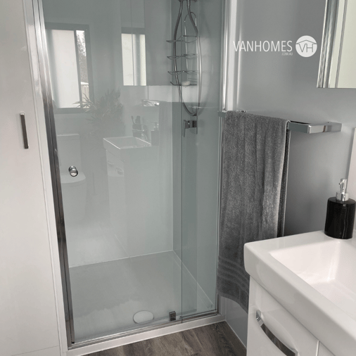 vanhome bathroom shower example