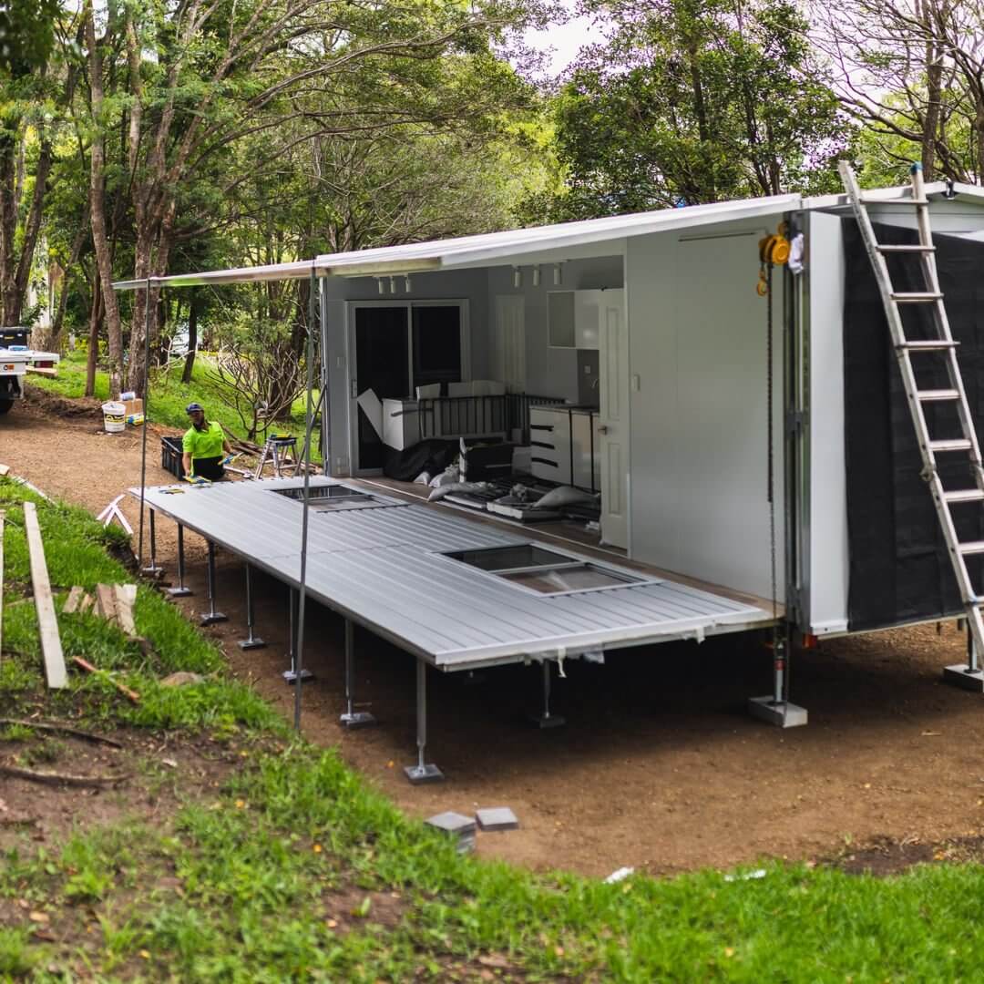 VanHomes Double Expanding Suite Installation